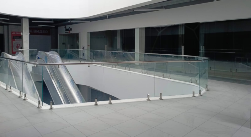 Проект стеклянные ограждения в ТЦ г. Ставрополь Проект стеклянные ограждения в ТЦ г. Ставрополь