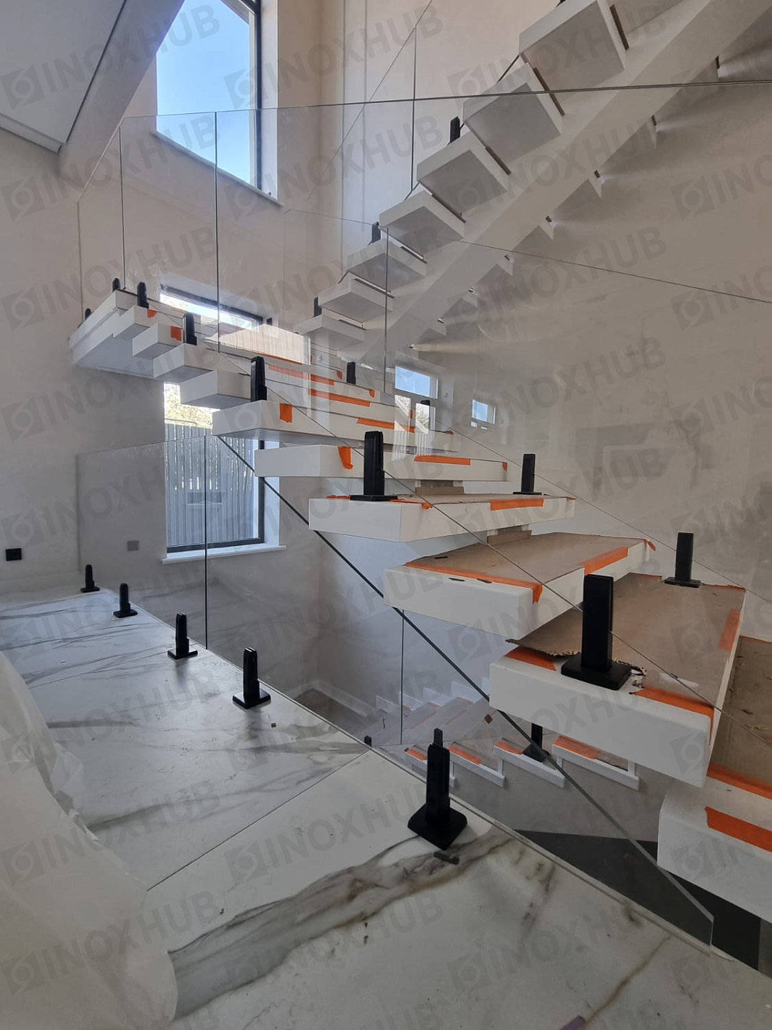 Проект лестничные ограждения из стекла в частном доме г. Ставрополь