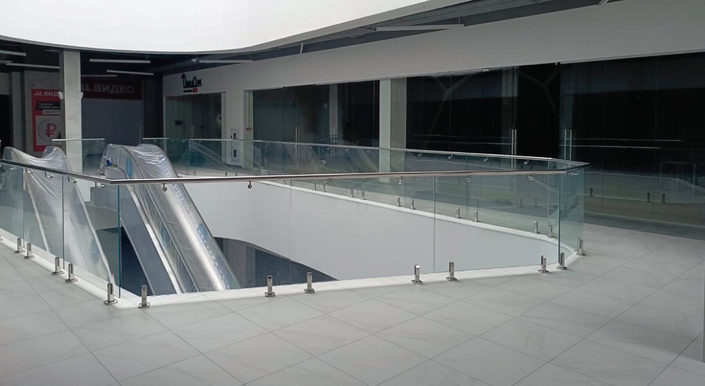 Проект стеклянные ограждения в ТЦ г. Ставрополь